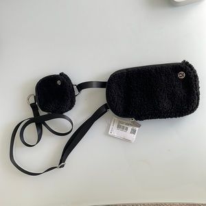 Lululemon Modular Phone Crossbody